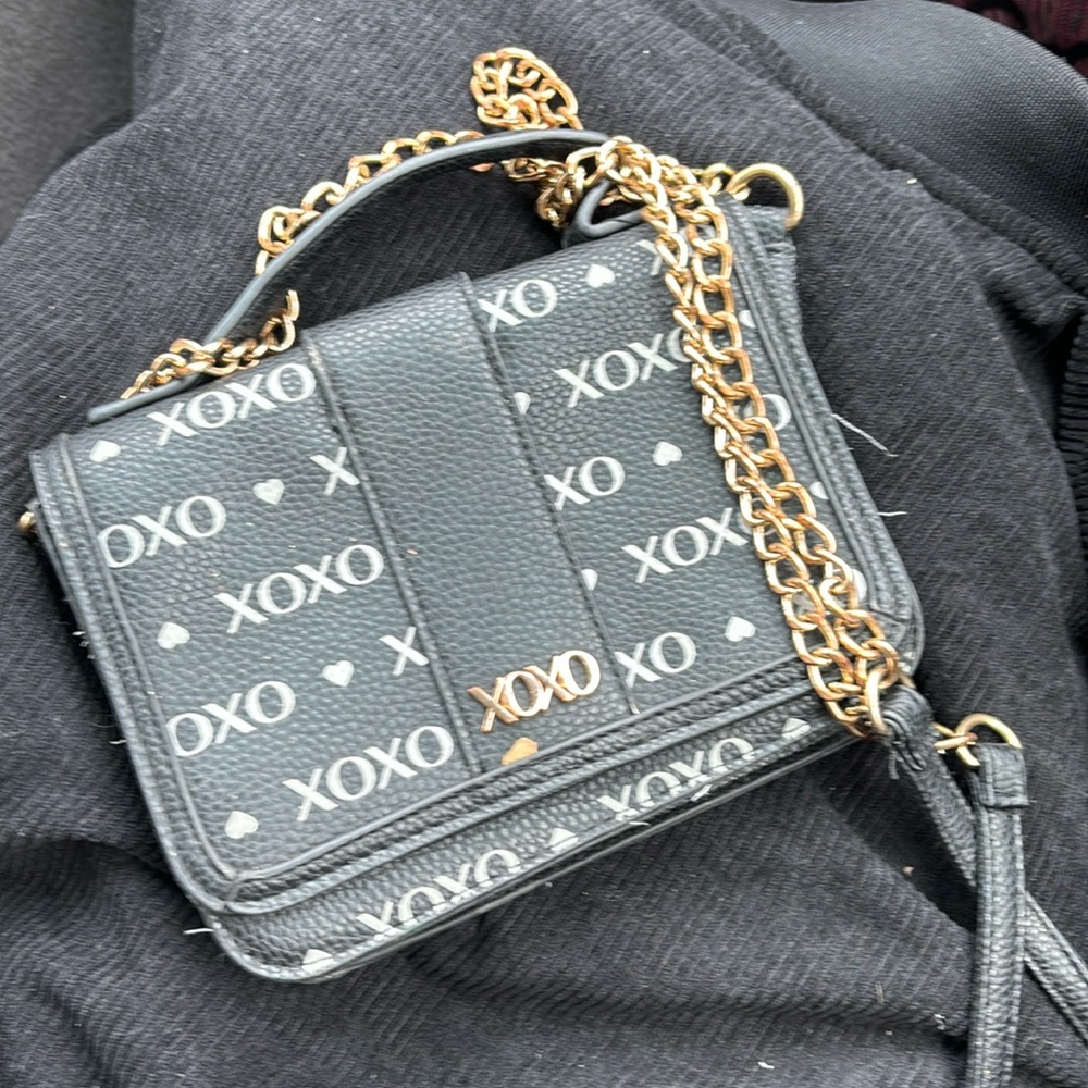 black purse